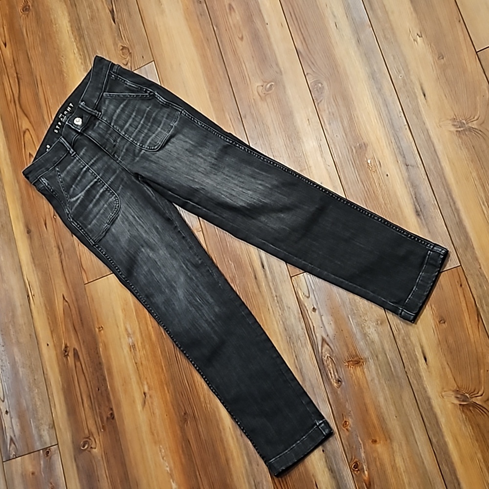 WHBM the straight crop Jeans